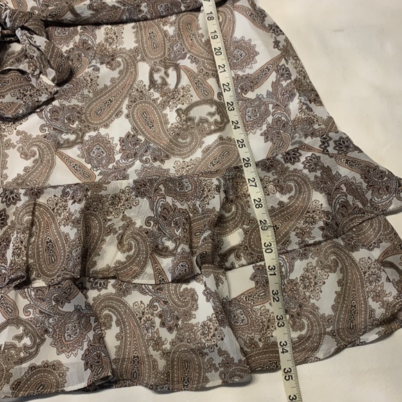 Express Dress - Picture 11 of 13